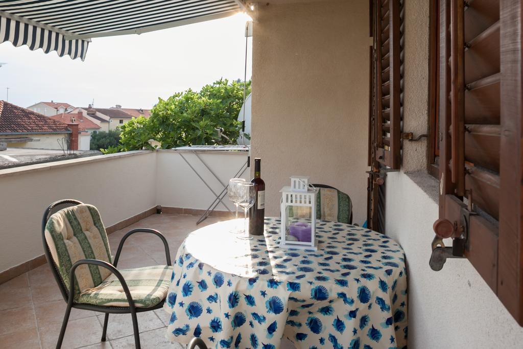 Kornelija 2 Apartment Подгора Стая снимка